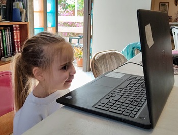 AHAVA student learning online